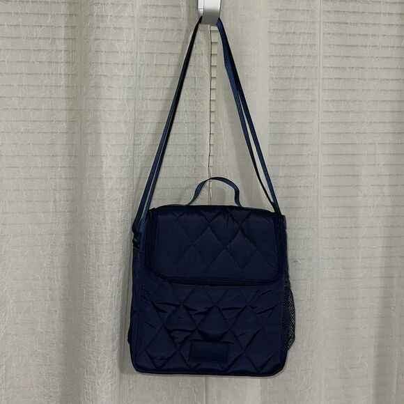 Vera BradleyโUltralight Scroll Navy Quilted Crossbody Lunch Bag - Picture 12 of 16